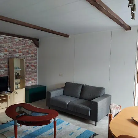 Kivirannantie 28 Apartment